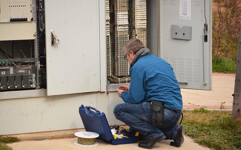 cherche électricien pas cher Noiseau